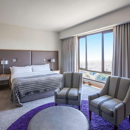 Southern Sun Hyde Park Sandton Johannesburg Esterno foto