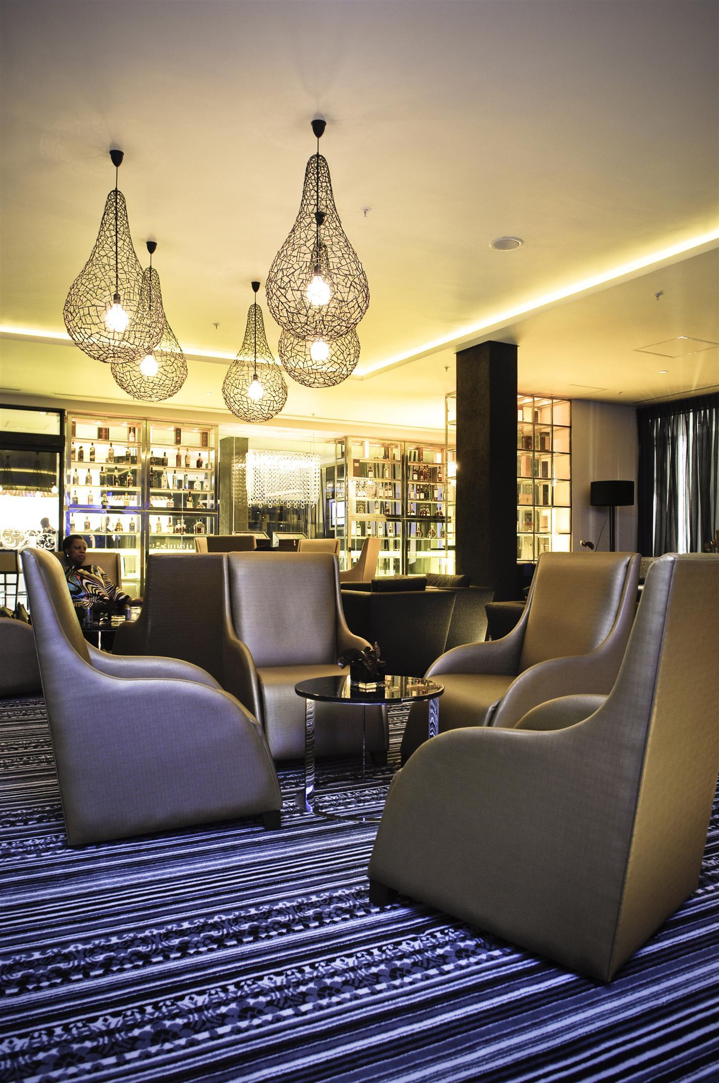 Southern Sun Hyde Park Sandton Johannesburg Esterno foto