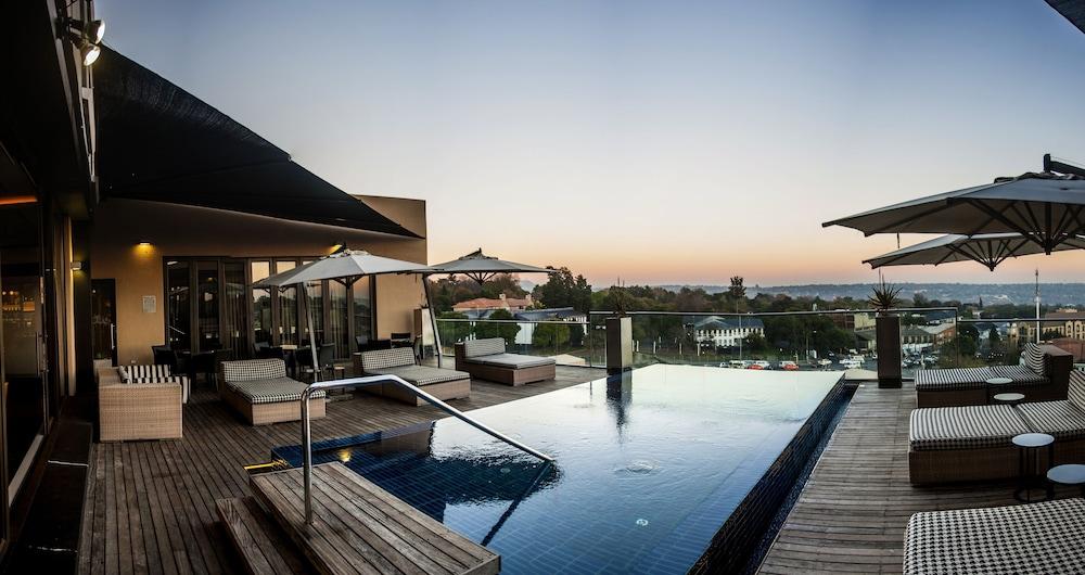 Southern Sun Hyde Park Sandton Johannesburg Esterno foto