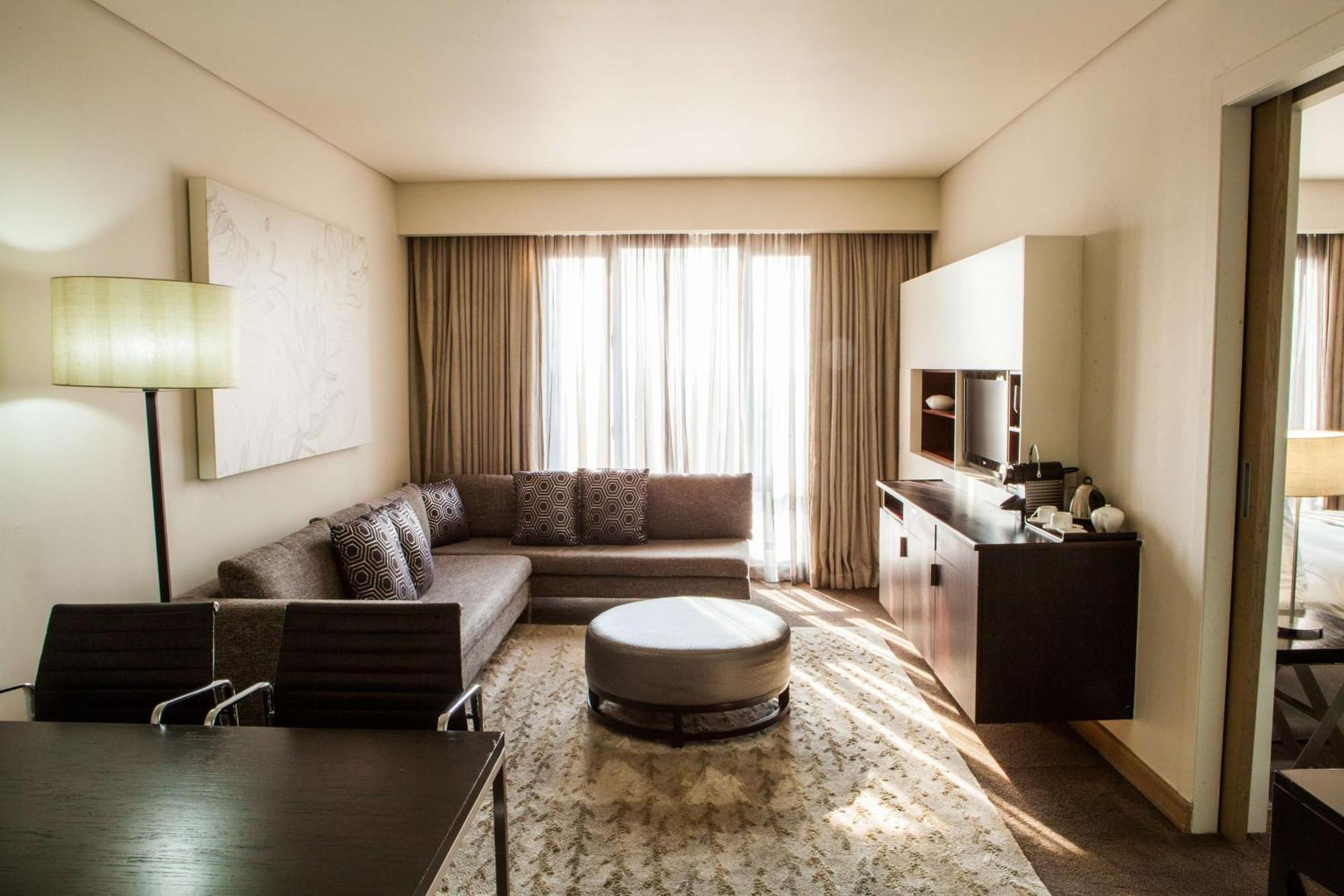 Southern Sun Hyde Park Sandton Johannesburg Esterno foto