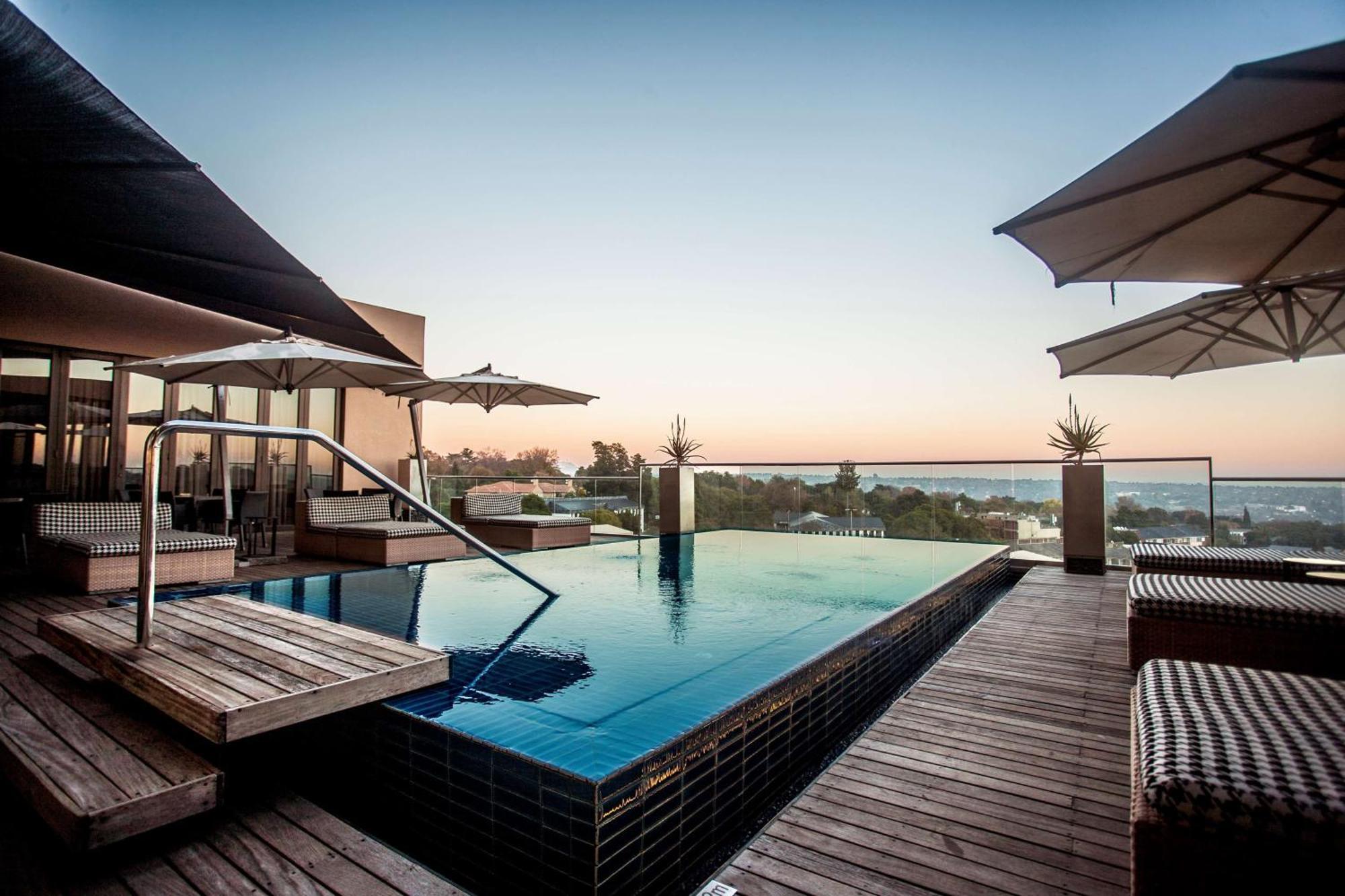 Southern Sun Hyde Park Sandton Johannesburg Esterno foto